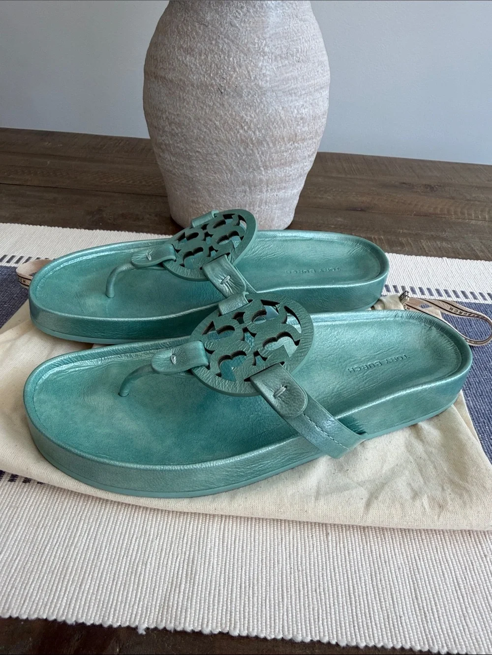 Tory Burch Miller Cloud Audrey Blue Leather Logo Thong Sandals